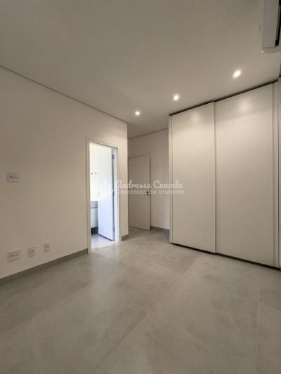 Casa, 3 quartos, 203 m² - Foto 4