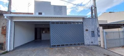 Sobrado, 3 quartos, 200 m² - Foto 1