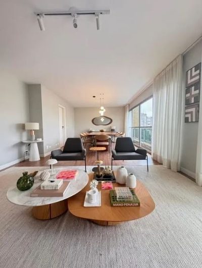 Apartamento, 3 quartos, 158 m² - Foto 1