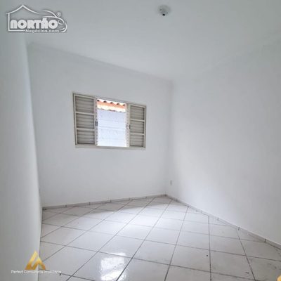 Casa, 4 quartos, 150 m² - Foto 4