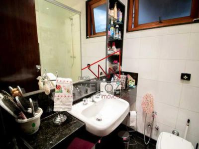 Apartamento, 3 quartos, 210 m² - Foto 1