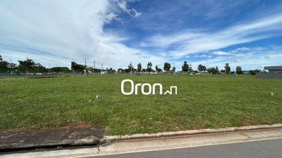 Loteamento e Condomínio, 250 m² - Foto 1