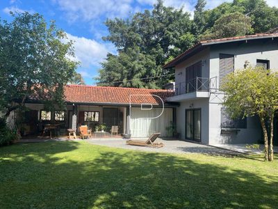 Casa, 2 quartos, 201 m² - Foto 1
