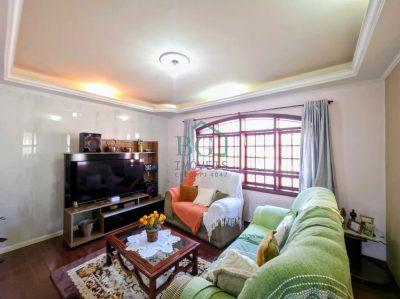 Casa, 4 quartos, 249 m² - Foto 2