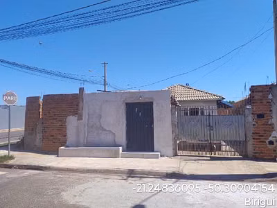 Casa, 2 quartos, 256 m² - Foto 1