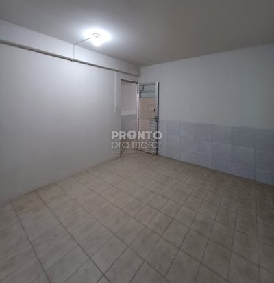 Casa, 21 quartos, 142 m² - Foto 2