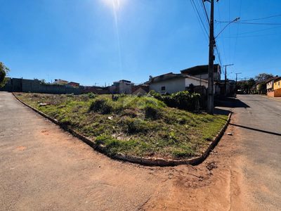 Terreno, 1200 m² - Foto 2