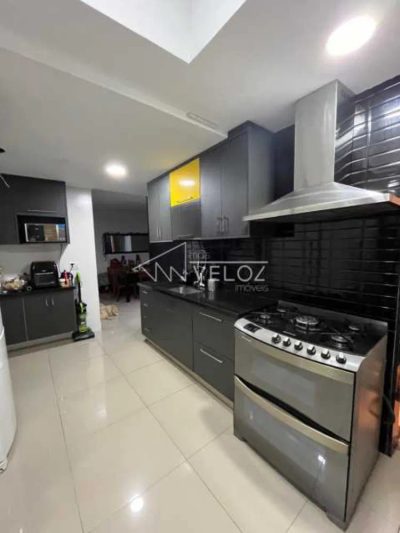 Apartamento, 3 quartos, 100 m² - Foto 2