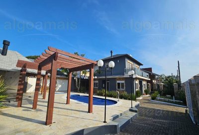 Sobrado, 4 quartos, 159 m² - Foto 1
