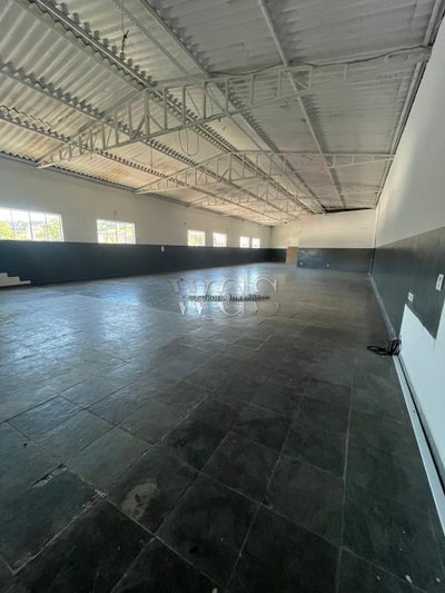 Loja-Salão, 380 m² - Foto 1