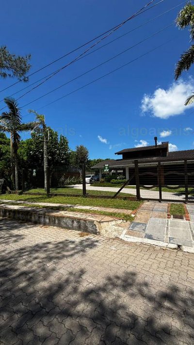 Casa, 3 quartos, 193 m² - Foto 2