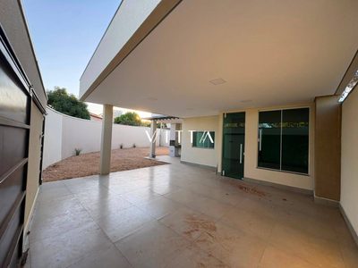 Casa, 3 quartos, 98 m² - Foto 1