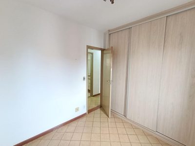 Apartamento, 3 quartos, 100 m² - Foto 2