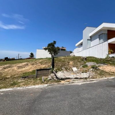 Terreno, 300 m² - Foto 1