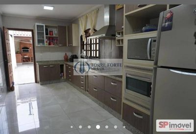 Casa, 3 quartos, 167 m² - Foto 1