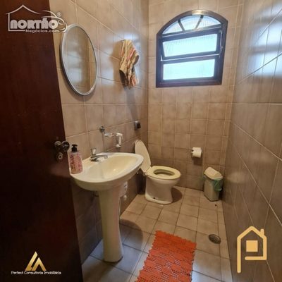 Casa, 4 quartos, 280 m² - Foto 3
