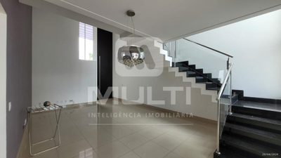 Casa, 3 quartos, 236 m² - Foto 2