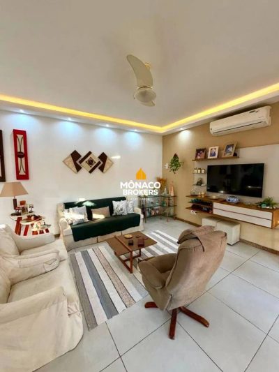 Casa, 3 quartos, 200 m² - Foto 1