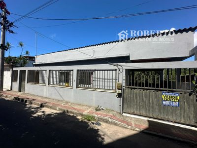 Casa, 3 quartos, 300 m² - Foto 1