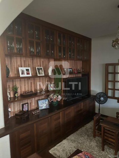 Casa, 4 quartos, 673 m² - Foto 4