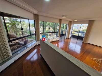 Apartamento, 3 quartos, 196 m² - Foto 1