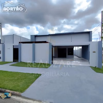 Casa, 4 quartos, 123 m² - Foto 1