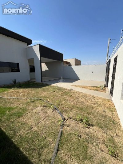 Casa, 3 quartos, 330 m² - Foto 2