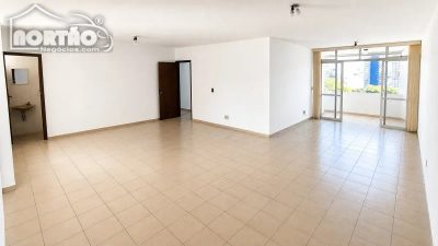 Casa, 6 quartos, 175 m² - Foto 4