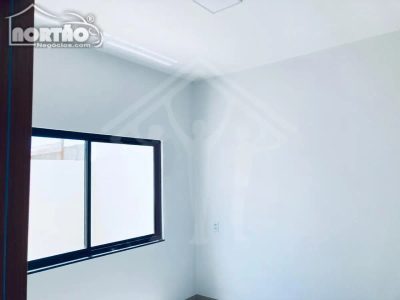Casa, 3 quartos, 84 m² - Foto 2