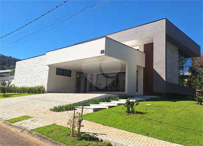 Casa, 4 quartos, 438 m² - Foto 1