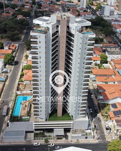 Apartamento, 4 quartos, 225 m² - Foto 1