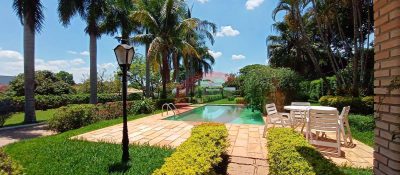 Chácara, 4 quartos, 3030 m² - Foto 1