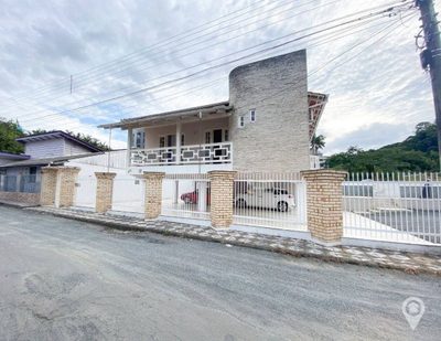 Casa, 3 quartos, 340 m² - Foto 1