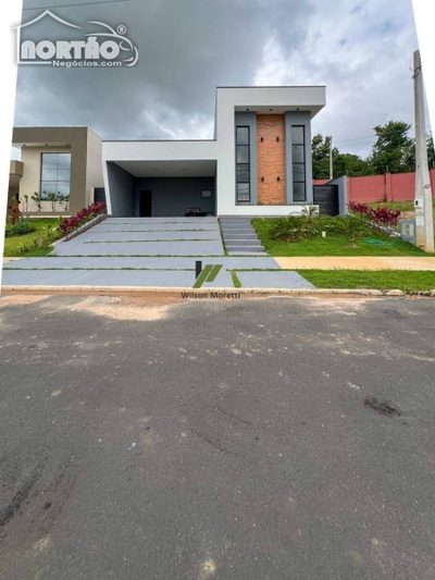 Casa, 5 quartos, 190 m² - Foto 2