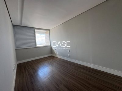 Cobertura, 3 quartos, 220 m² - Foto 3