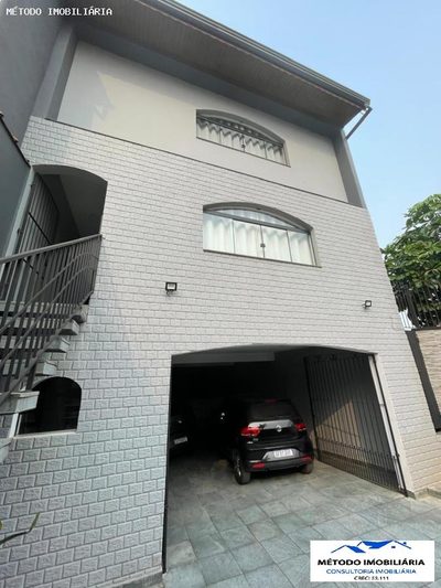 Sobrado, 3 quartos, 236 m² - Foto 4