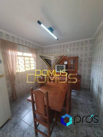Casa, 4 quartos, 14000 m² - Foto 2