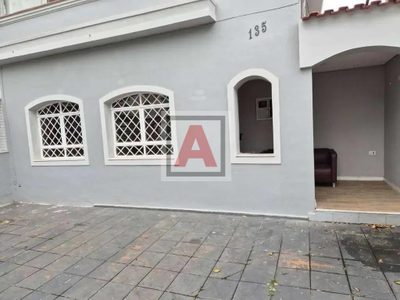 Sobrado, 3 quartos, 180 m² - Foto 1