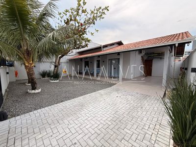 Casa, 2 quartos, 150 m² - Foto 1