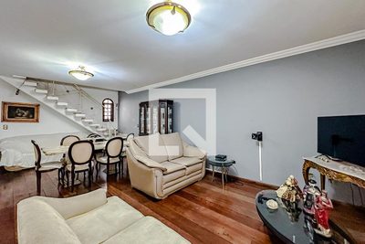 Casa, 3 quartos, 180 m² - Foto 1