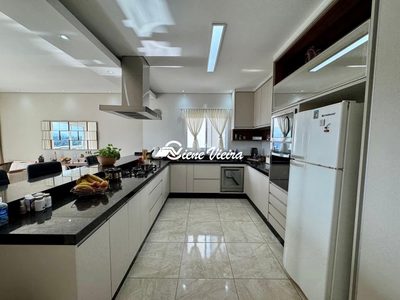 Casa, 3 quartos, 180 m² - Foto 3