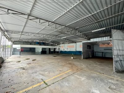 Depósito-Galpão, 1000 m² - Foto 1