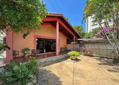 Casa, 3 quartos, 272 m² - Foto 1