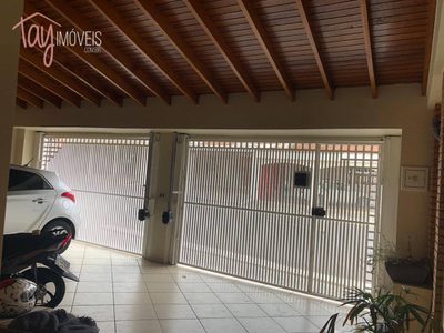 Casa, 3 quartos, 200 m² - Foto 1