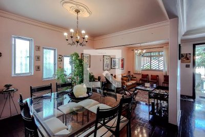 Casa, 3 quartos, 202 m² - Foto 4