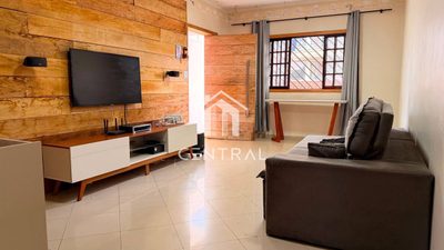 Sobrado, 3 quartos, 250 m² - Foto 1