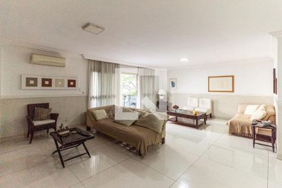 Apartamento, 4 quartos, 240 m² - Foto 1
