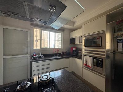 Apartamento, 3 quartos, 202 m² - Foto 3