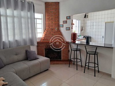 Casa, 3 quartos, 60 m² - Foto 1