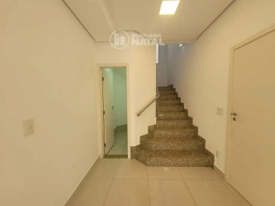 Casa, 4 quartos, 216 m² - Foto 4